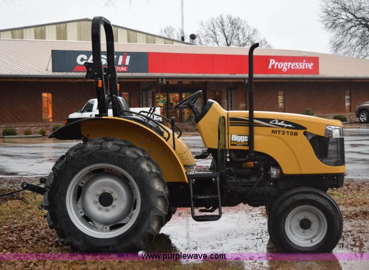 image for item I8533 2006 Challenger MT315B tractor
