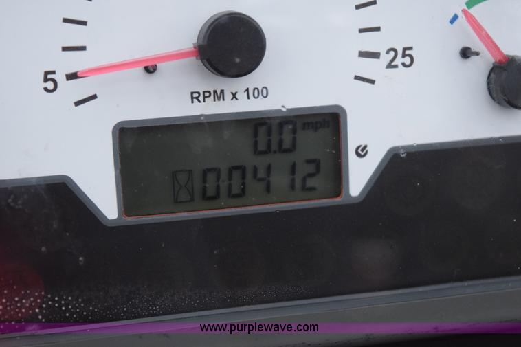 image for item I8533 2006 Challenger MT315B tractor