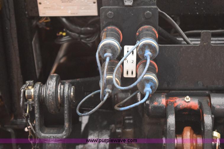 image for item I8533 2006 Challenger MT315B tractor