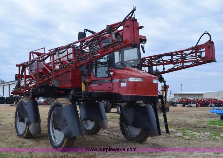 image for item I8534 2005 Case IH SPX3185 self-propelled sprayer