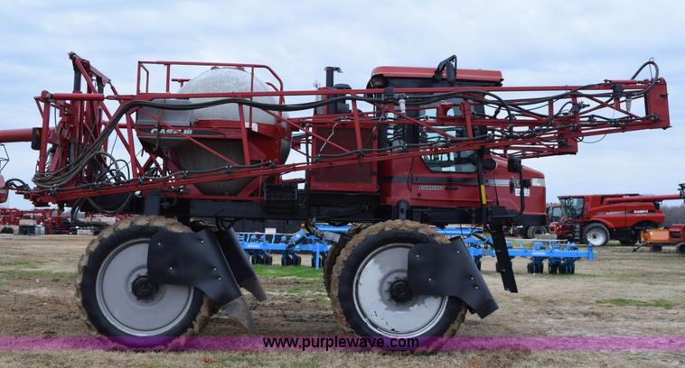 image for item I8534 2005 Case IH SPX3185 self-propelled sprayer