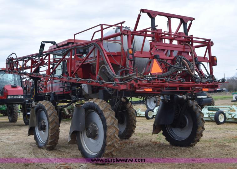 image for item I8534 2005 Case IH SPX3185 self-propelled sprayer