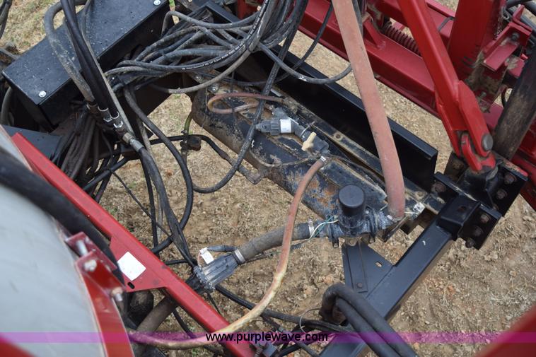 image for item I8534 2005 Case IH SPX3185 self-propelled sprayer
