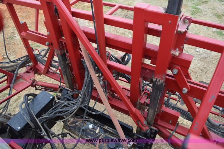 image for item I8534 2005 Case IH SPX3185 self-propelled sprayer