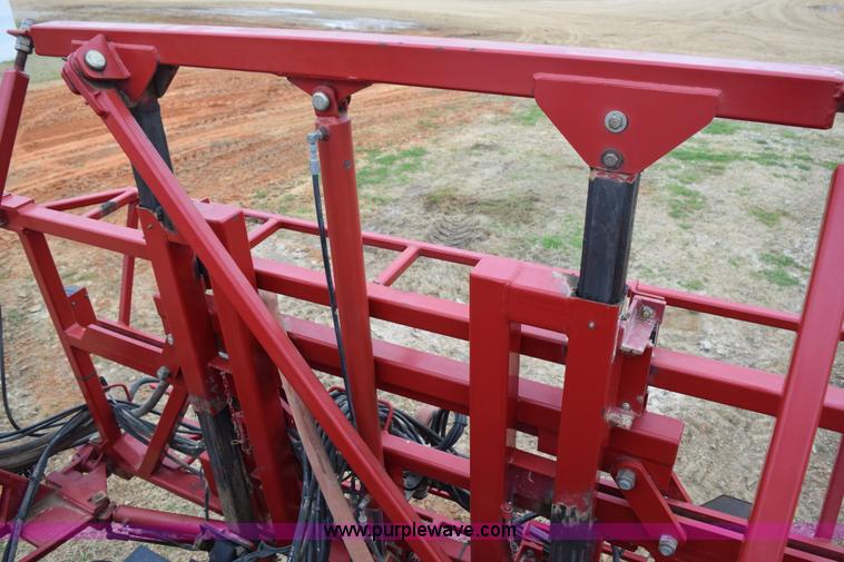 image for item I8534 2005 Case IH SPX3185 self-propelled sprayer