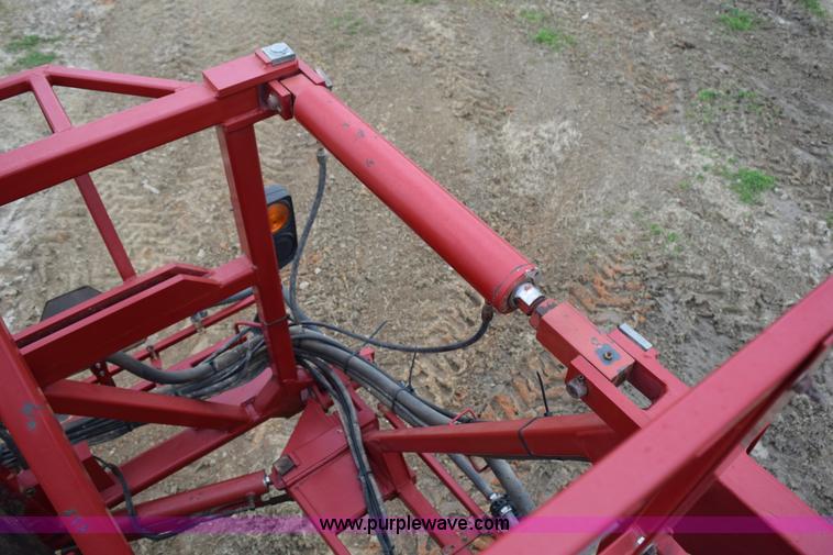 image for item I8534 2005 Case IH SPX3185 self-propelled sprayer