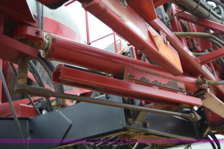 image for item I8534 2005 Case IH SPX3185 self-propelled sprayer