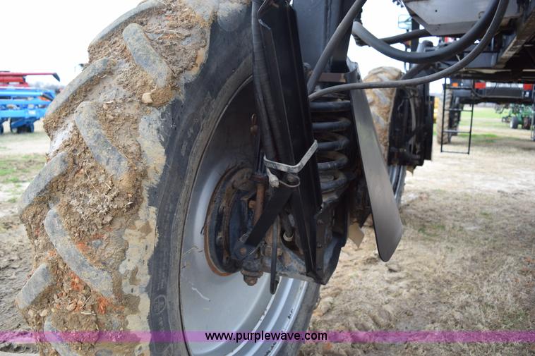 image for item I8534 2005 Case IH SPX3185 self-propelled sprayer