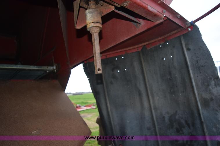 image for item I8535 1997 Case IH 2188 Axial-Flow combine