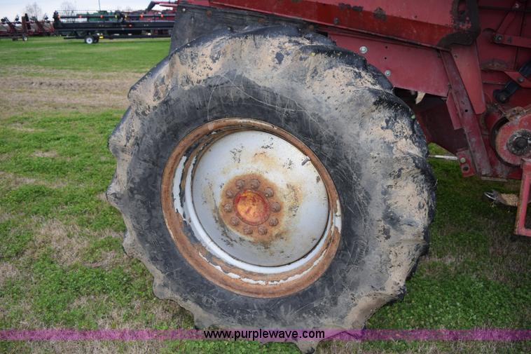 image for item I8535 1997 Case IH 2188 Axial-Flow combine