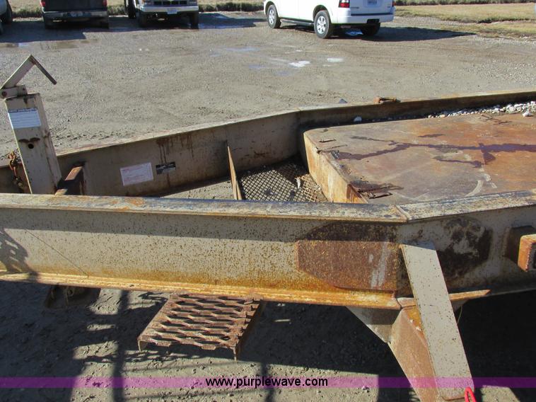 image for item I8751 1998 Behnke Enterprises trailer