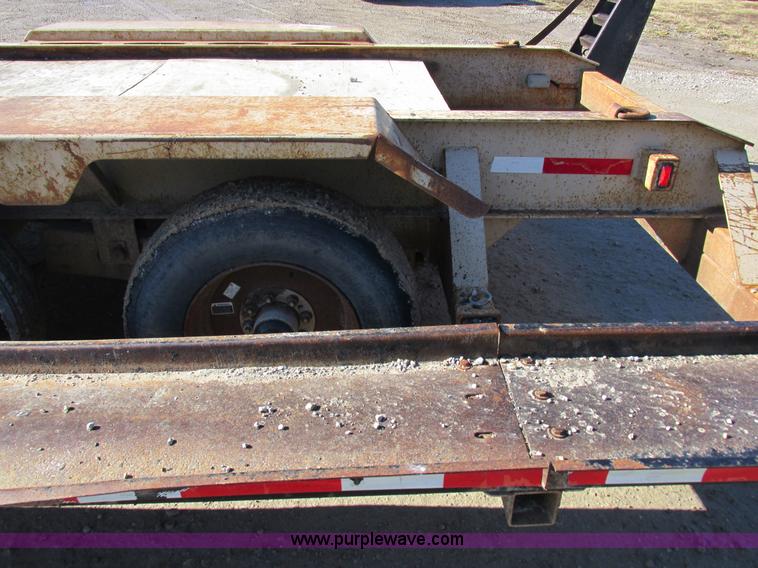 image for item I8751 1998 Behnke Enterprises trailer