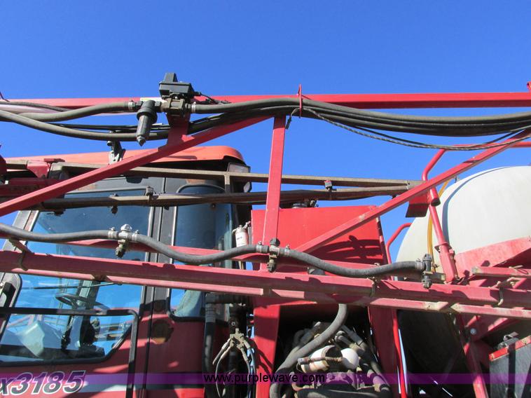 image for item I8752 2000 Case IH SPX3185 self-propelled sprayer