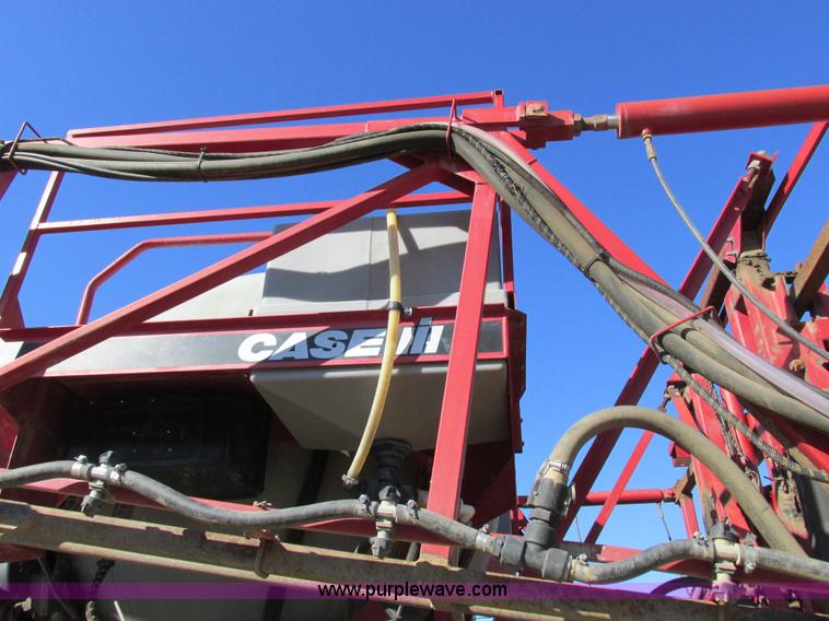 image for item I8752 2000 Case IH SPX3185 self-propelled sprayer