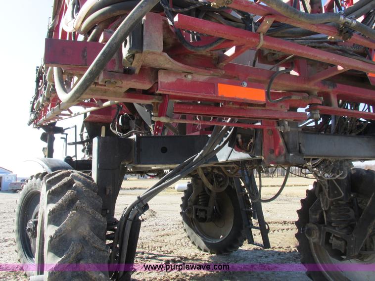 image for item I8752 2000 Case IH SPX3185 self-propelled sprayer