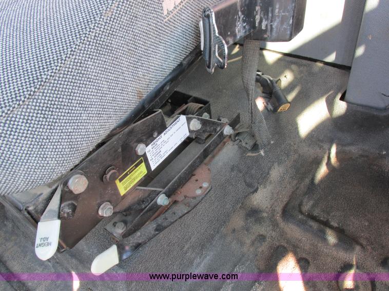 image for item I8752 2000 Case IH SPX3185 self-propelled sprayer