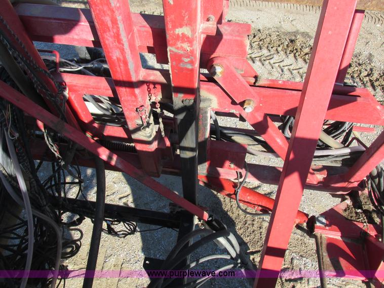 image for item I8752 2000 Case IH SPX3185 self-propelled sprayer