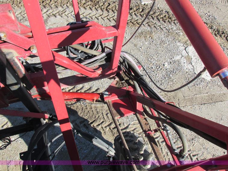 image for item I8752 2000 Case IH SPX3185 self-propelled sprayer