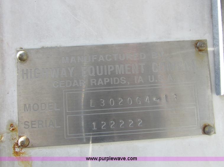 image for item I8753 2006 International 7400 fertilizer truck