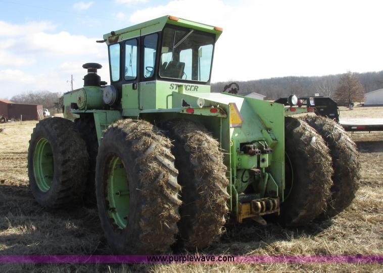 image for item I8789 1980 Steiger Panther III PTA325 4WD tractor