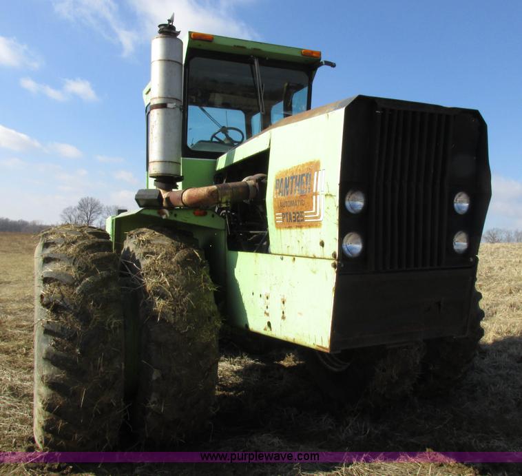 image for item I8789 1980 Steiger Panther III PTA325 4WD tractor