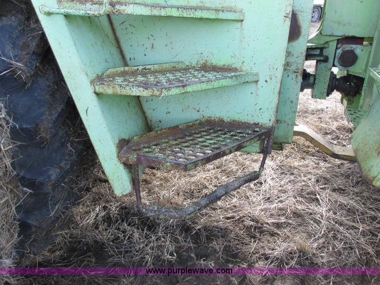 image for item I8789 1980 Steiger Panther III PTA325 4WD tractor