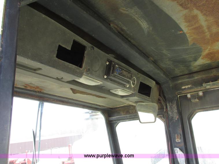 image for item I8789 1980 Steiger Panther III PTA325 4WD tractor