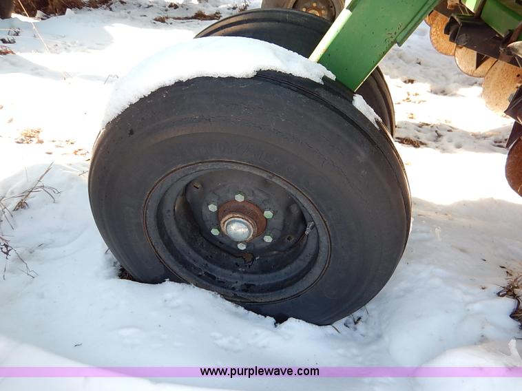 image for item I9396 Great Plains Solid Stand 30' folding drill