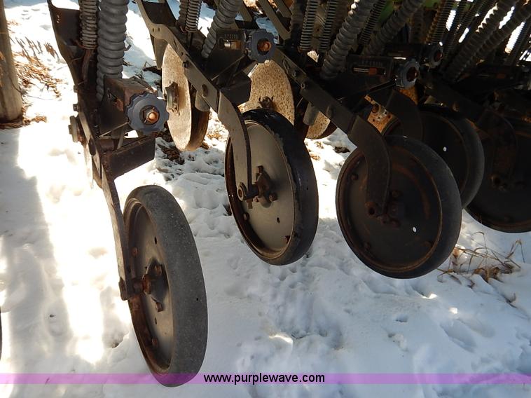 image for item I9396 Great Plains Solid Stand 30' folding drill