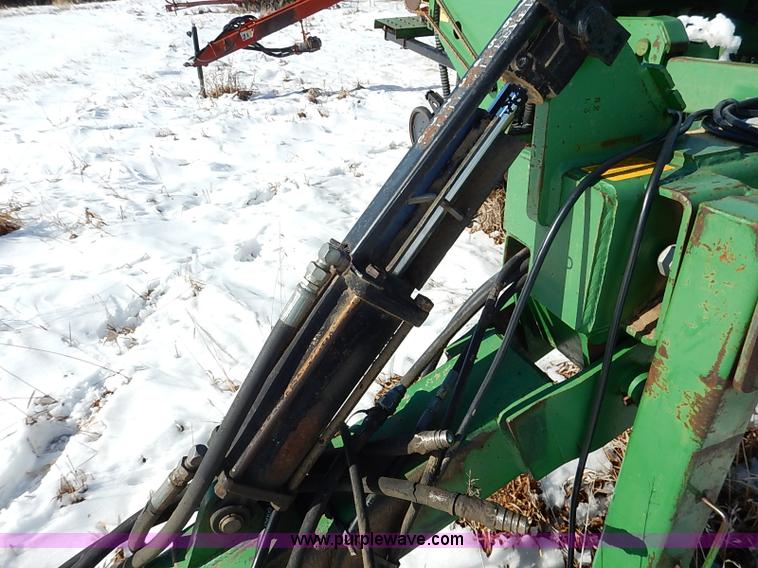 image for item I9396 Great Plains Solid Stand 30' folding drill