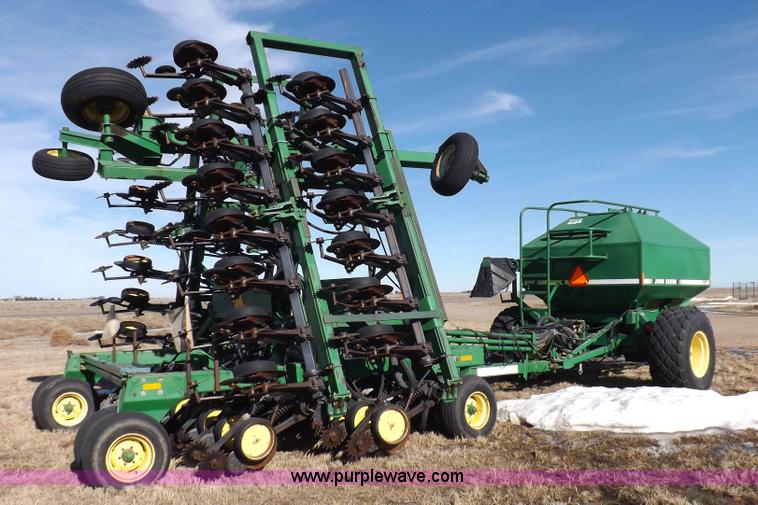 image for item K3127 John Deere air seeder drill and cart