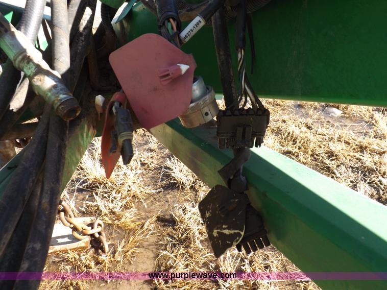 image for item K3127 John Deere air seeder drill and cart