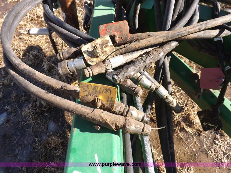 image for item K3127 John Deere air seeder drill and cart