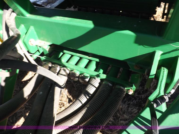 image for item K3127 John Deere air seeder drill and cart