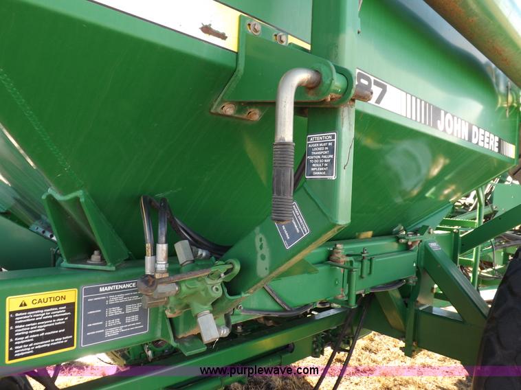 image for item K3127 John Deere air seeder drill and cart