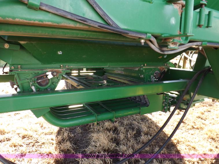 image for item K3127 John Deere air seeder drill and cart