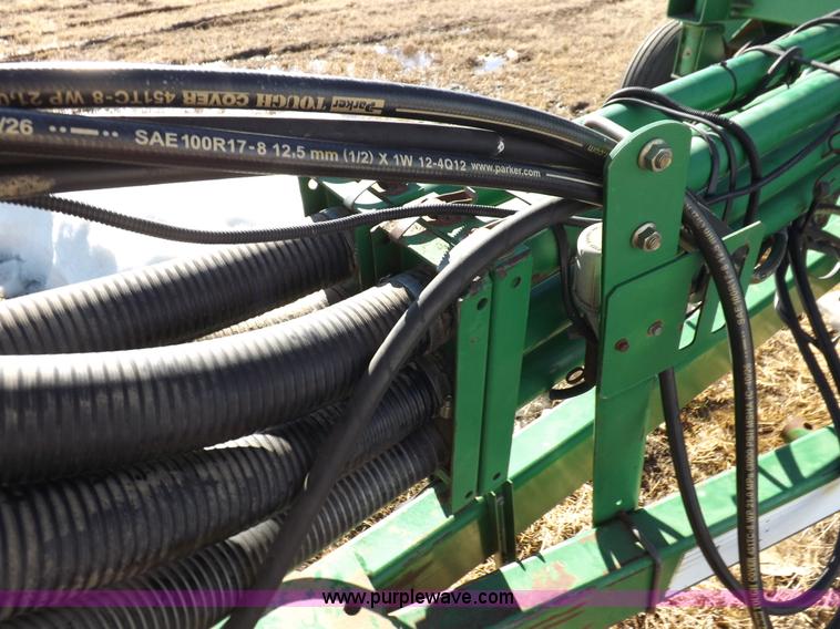 image for item K3127 John Deere air seeder drill and cart