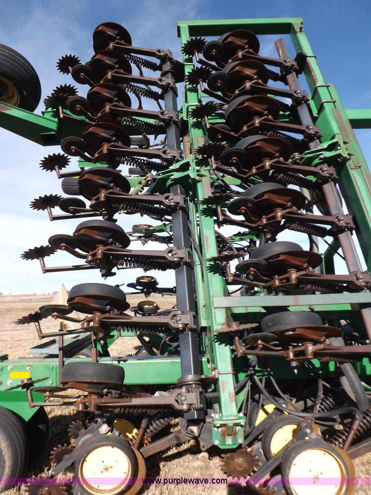 image for item K3127 John Deere air seeder drill and cart