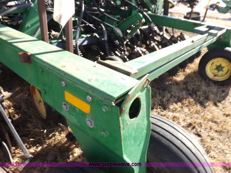 image for item K3127 John Deere air seeder drill and cart