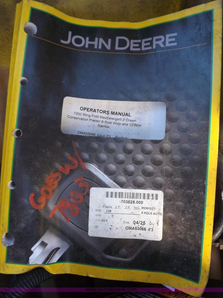 image for item K3136 John Deere 7200 Conservation planter