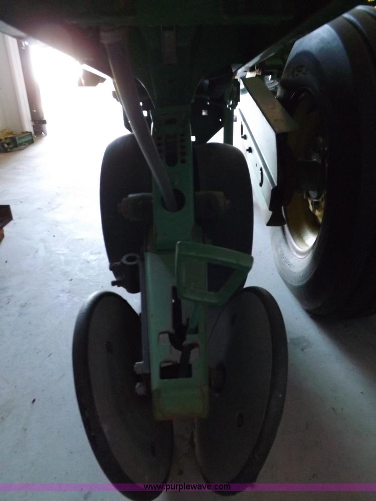 image for item K3138 John Deere 7300 Max Emerge 2 Vacumeter planter
