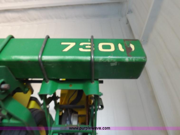 image for item K3138 John Deere 7300 Max Emerge 2 Vacumeter planter