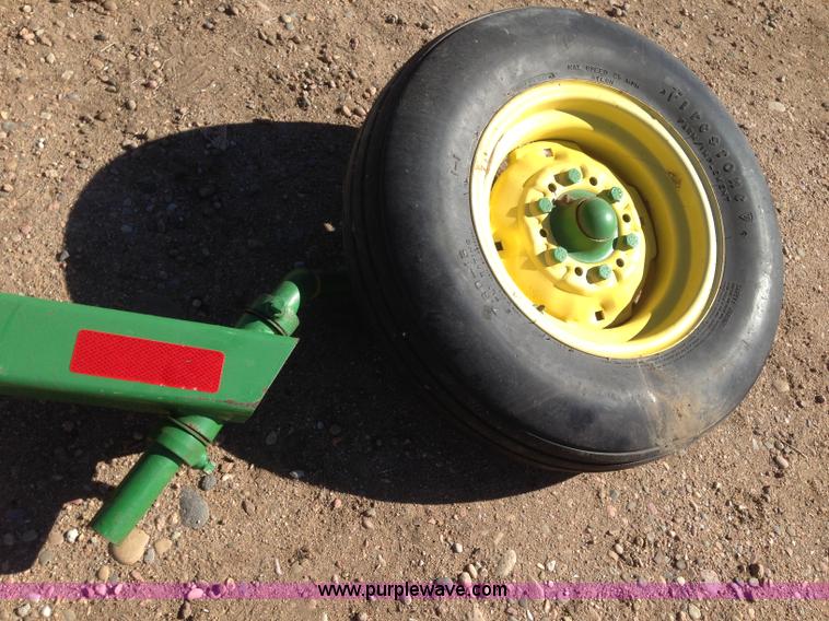 image for item K3138 John Deere 7300 Max Emerge 2 Vacumeter planter