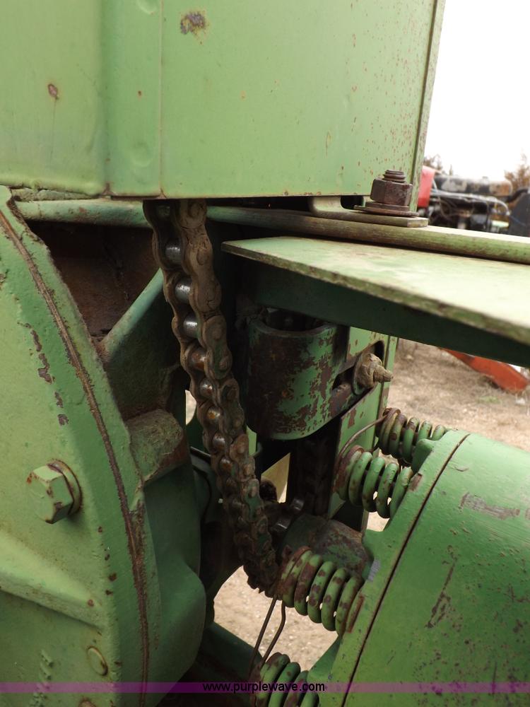 image for item K3156 John Deere 14T small square baler