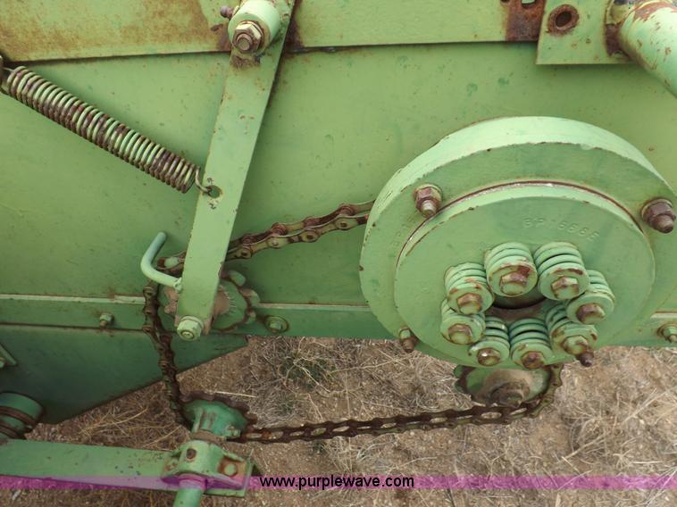 image for item K3156 John Deere 14T small square baler