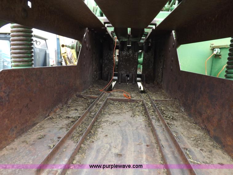 image for item K3156 John Deere 14T small square baler