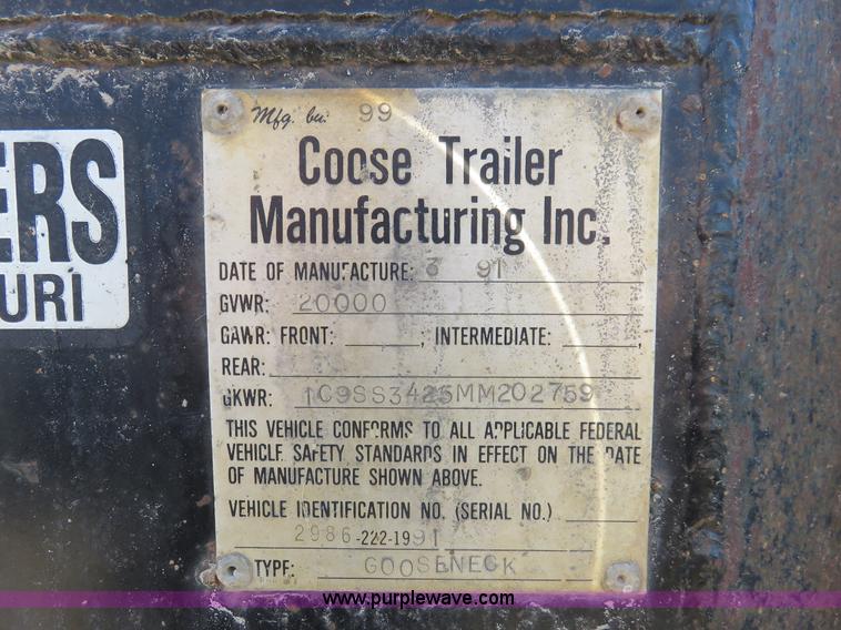 image for item K7049 1991 Coose gooseneck livestock trailer