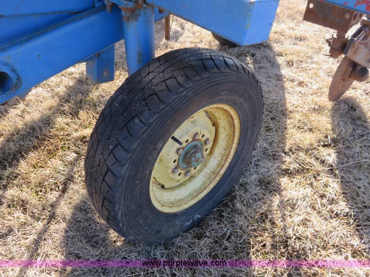 image for item K7205 Liquid fertilizer applicator