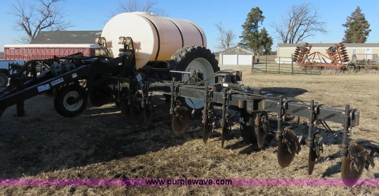 image for item K7208 2006 Dalton DLQHD35 liquid fertilizer applicator