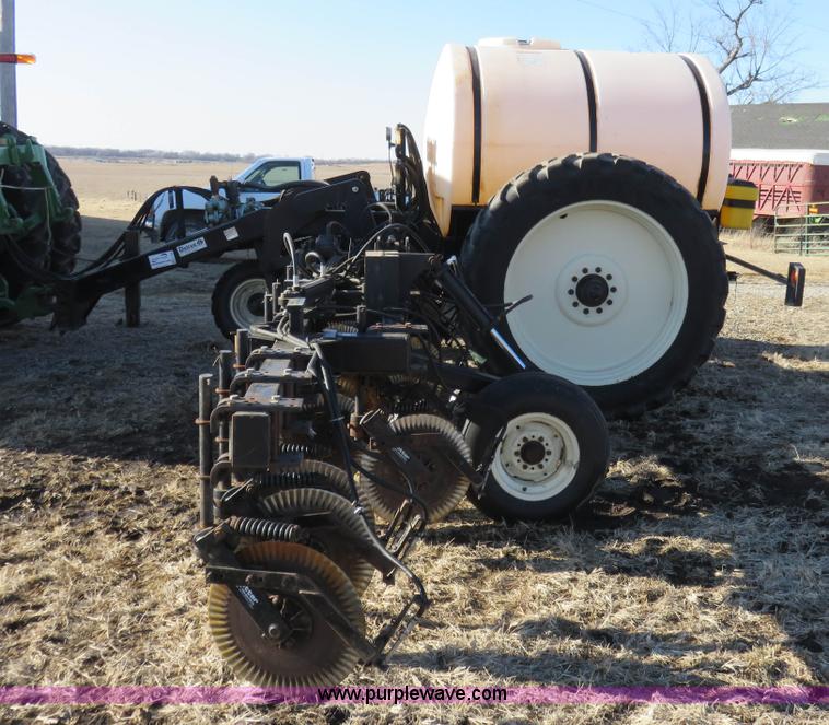 image for item K7208 2006 Dalton DLQHD35 liquid fertilizer applicator